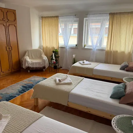Rooms Delux Muro Homestay *