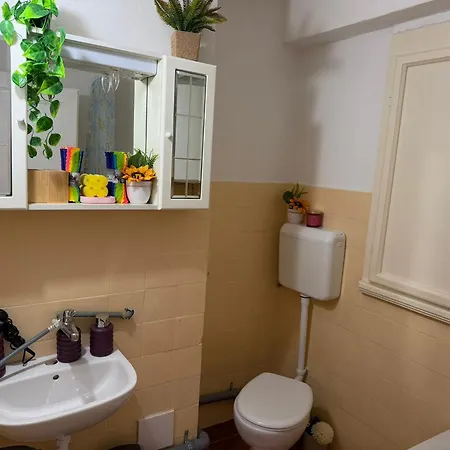 Rooms Delux Muro Homestay Split